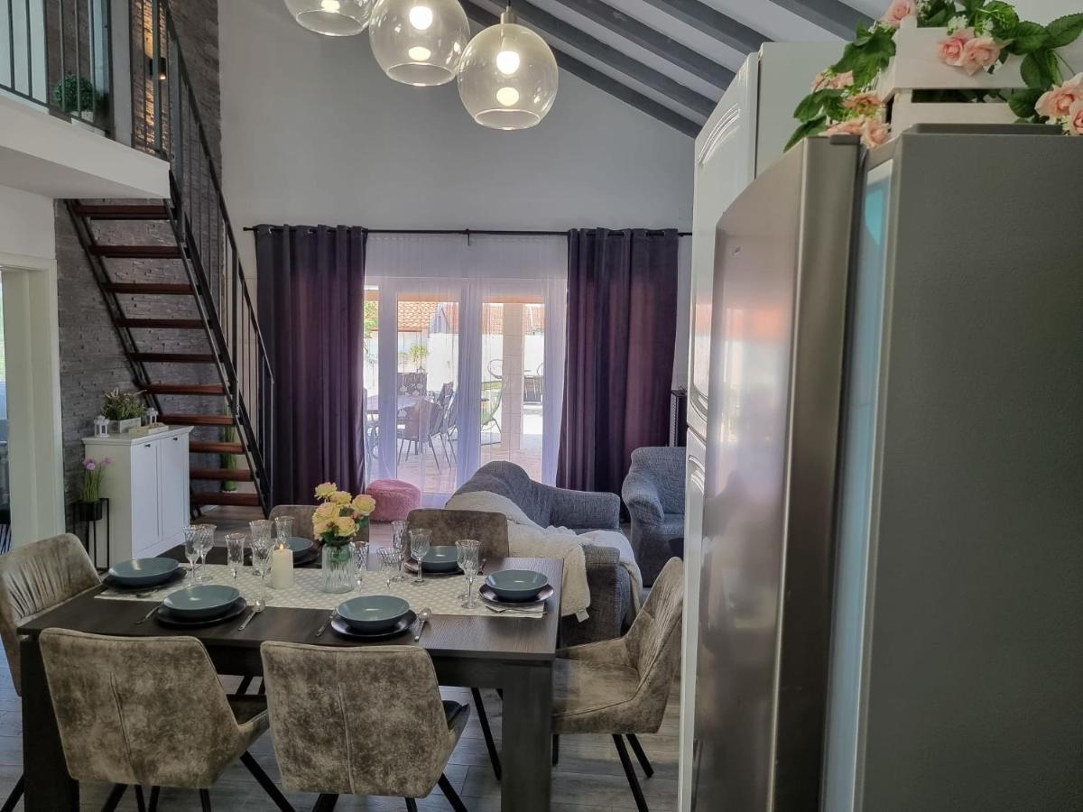Villa Green Spirit Polaca Extérieur photo